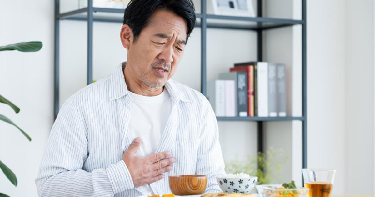 TOP_胸のしこりが心配…乳がんとの違いとすぐに受診すべき症状とは？